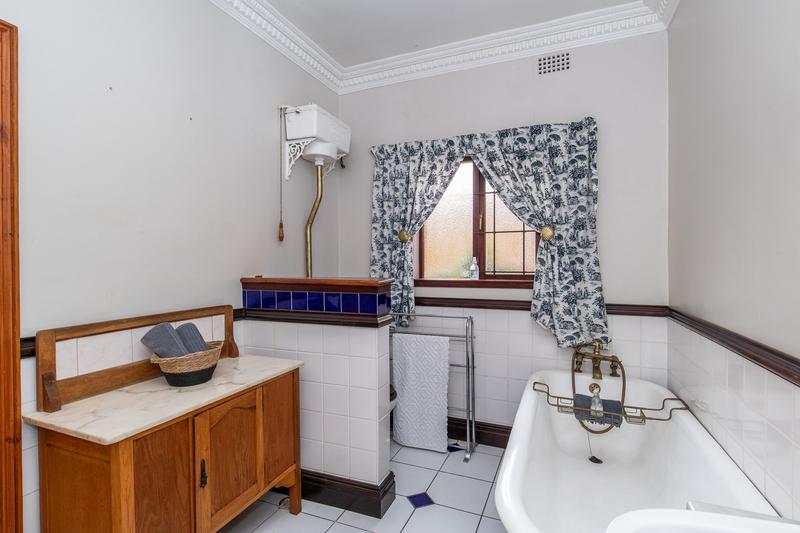 6 Bedroom Property for Sale in Plumstead Western Cape
